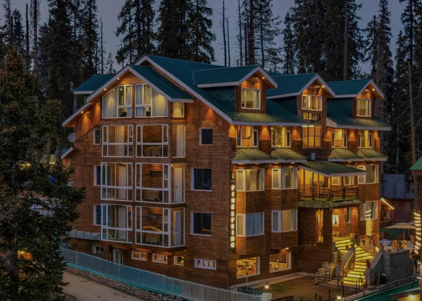 Jammu and Kashmir Gulmarg Hotel Exterior