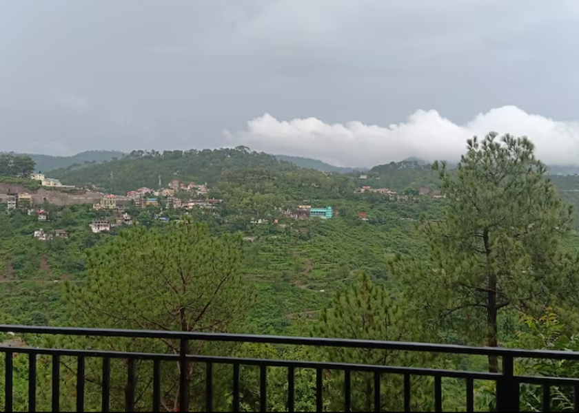Himachal Pradesh Kasauli exterior view