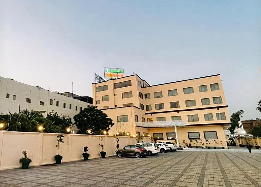 Jammu and Kashmir Jammu Hotel Exterior
