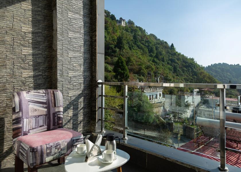 Uttarakhand Mussoorie Hotel View