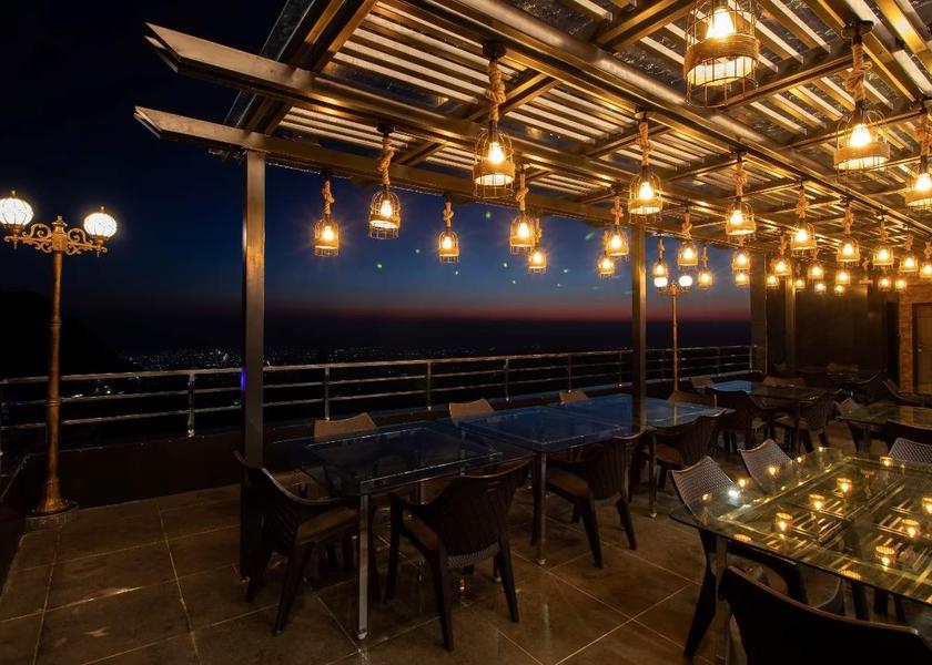Uttarakhand Mussoorie Food & Dining