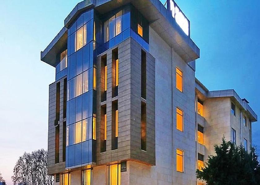 Jammu and Kashmir Srinagar Hotel Exterior