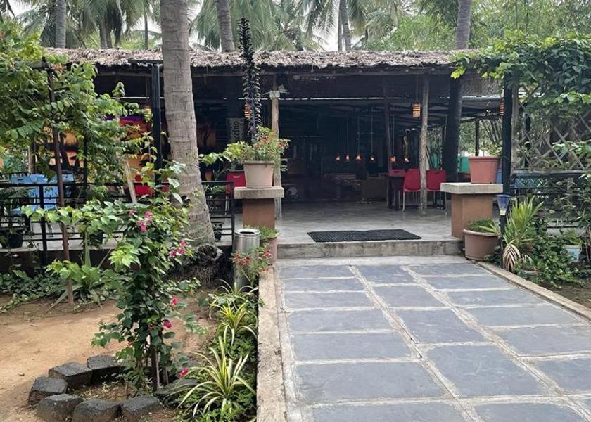 Karnataka Hampi Hotel Exterior