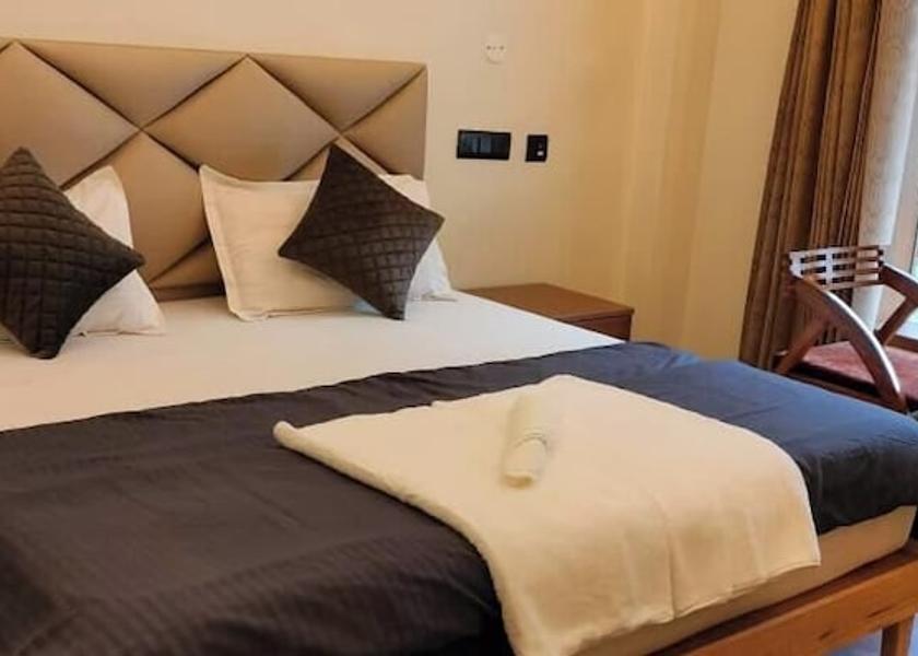 Uttarakhand Mussoorie Room