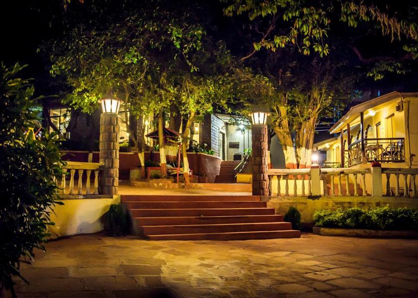 Maharashtra Matheran Hotel Exterior