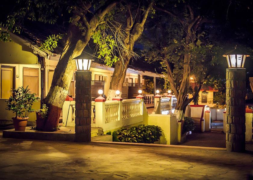 Maharashtra Matheran Hotel Exterior