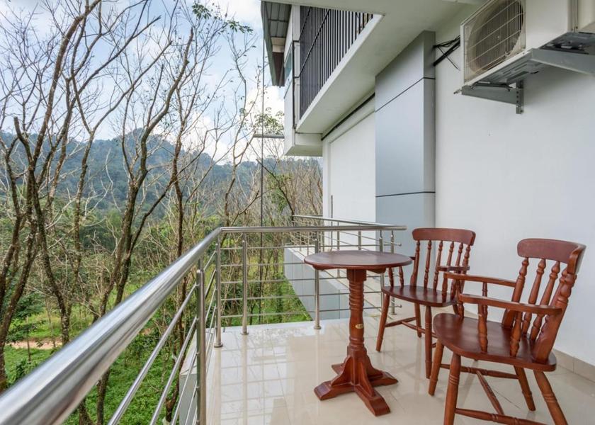 Kerala Munnar Twin Room with Balcony
