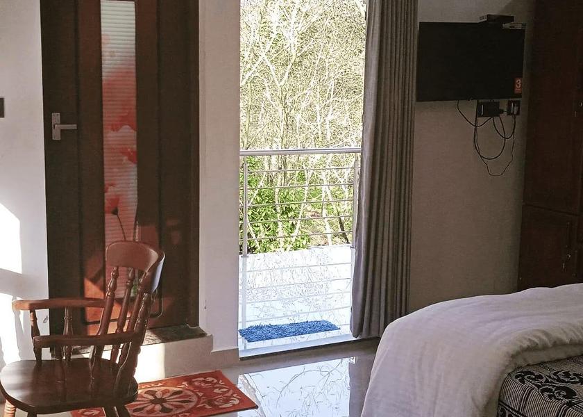 Kerala Munnar Twin Room with Balcony