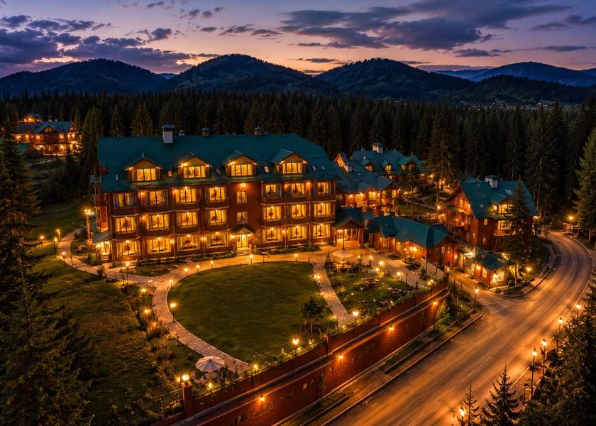 Jammu and Kashmir Gulmarg Hotel Exterior