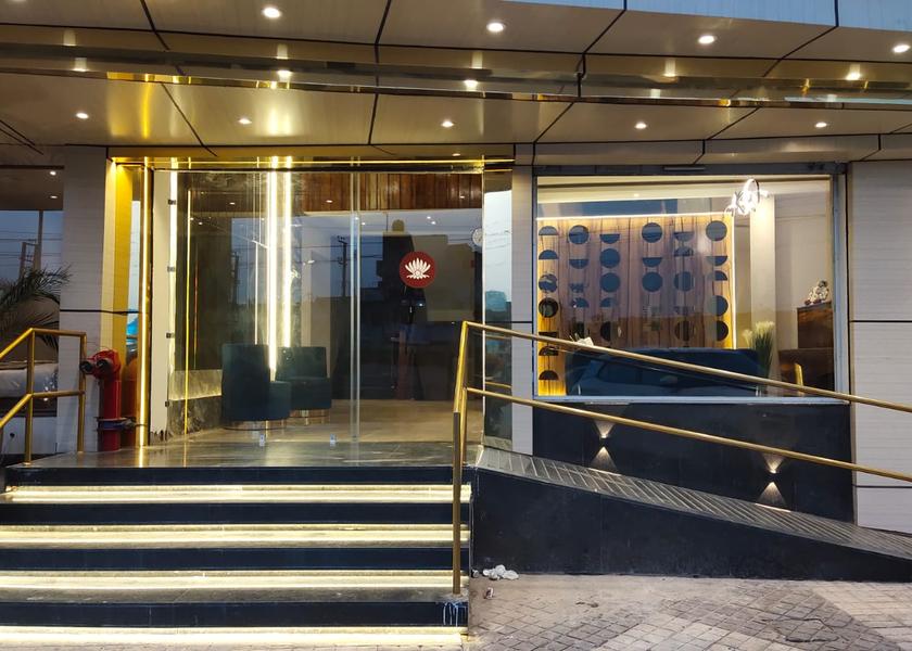 Punjab Zirakpur Hotel Exterior