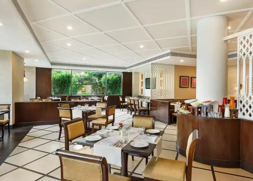Uttar Pradesh Lucknow Food & Dining