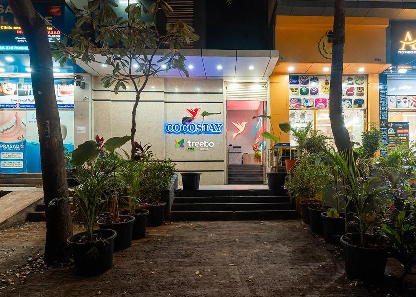 Maharashtra Pune Entrance