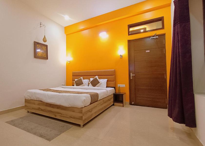 Uttar Pradesh Agra Deluxe King