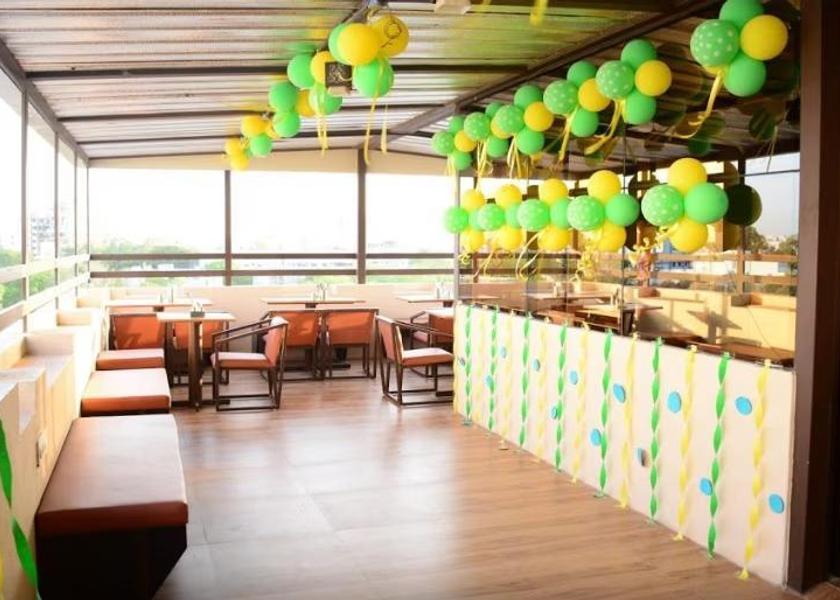 Gujarat Jamnagar Food & Dining