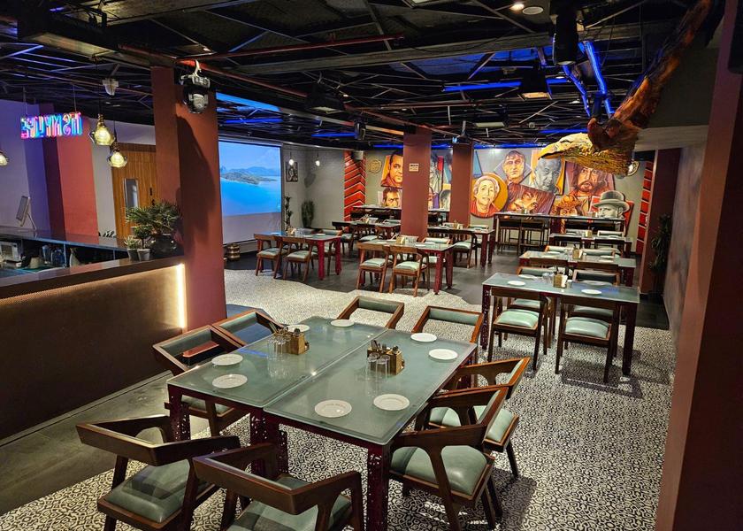 Maharashtra Nagpur Food & Dining