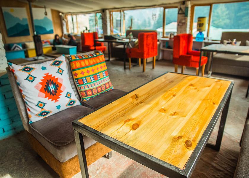 Himachal Pradesh Manali bar/lounge