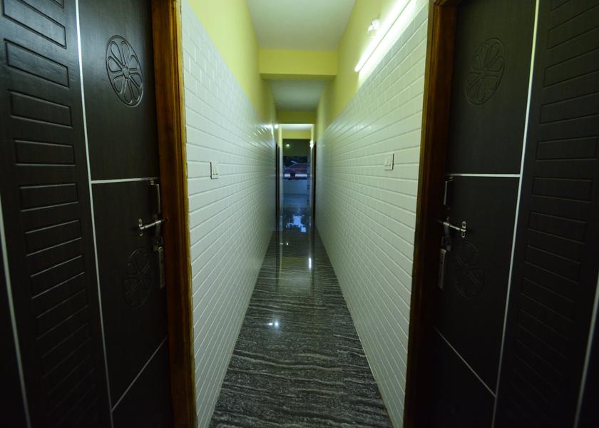 Karnataka Murdeshwar Public Areas