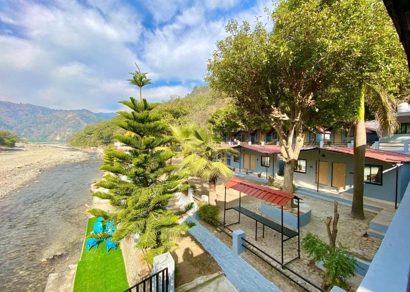 Uttarakhand Rishikesh Hotel Exterior