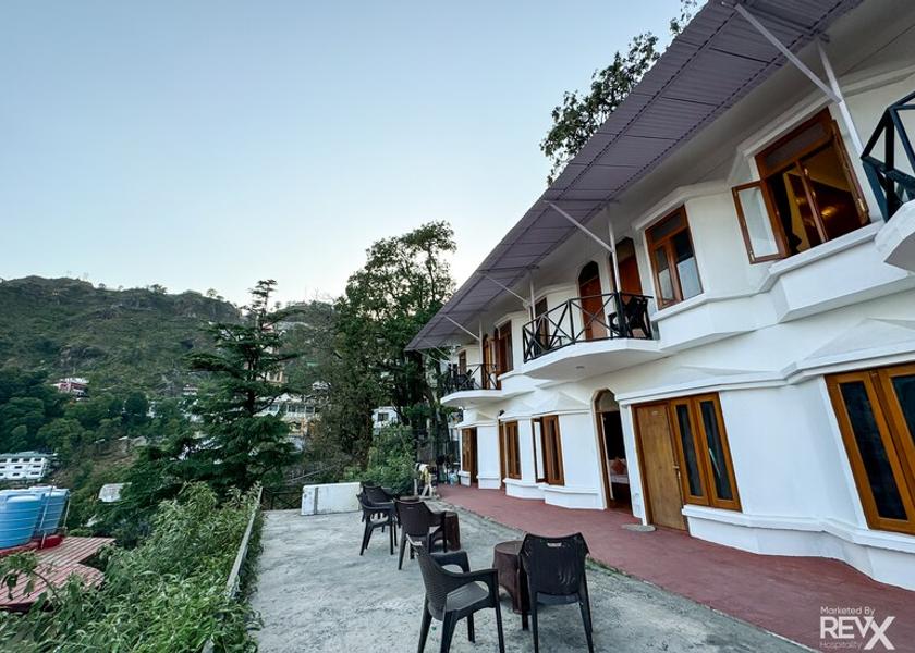 Uttarakhand Rishikesh Hotel Exterior