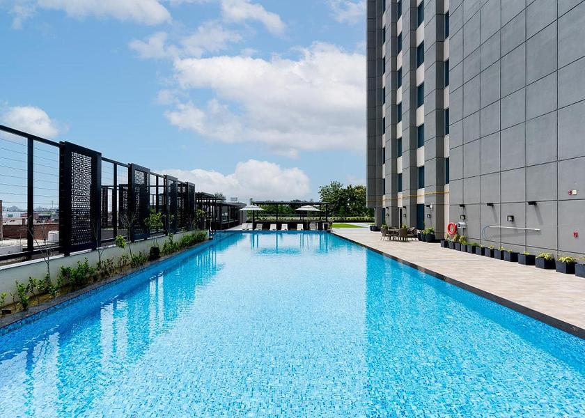 Uttar Pradesh Lucknow swimming pool