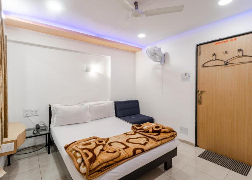 Maharashtra Mahabaleshwar Double Economy