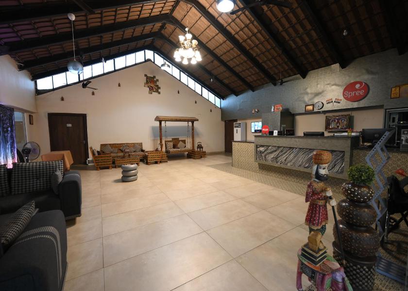 Andhra Pradesh Annavaram Public Areas