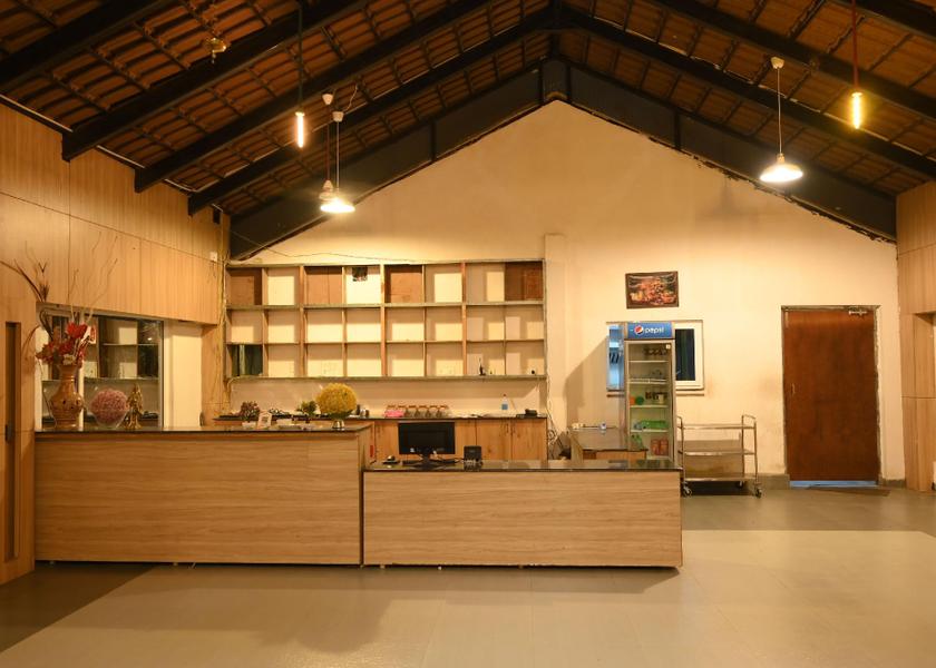 Andhra Pradesh Annavaram restaurant
