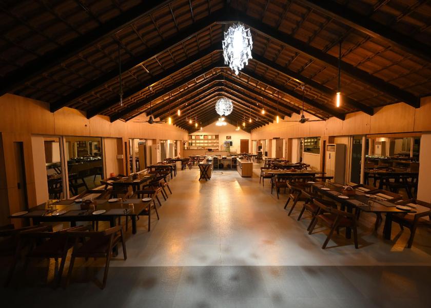 Andhra Pradesh Annavaram restaurant