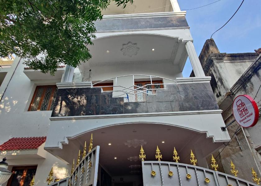 Pondicherry Pondicherry entrance