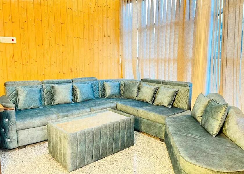Jammu and Kashmir Srinagar Public Areas