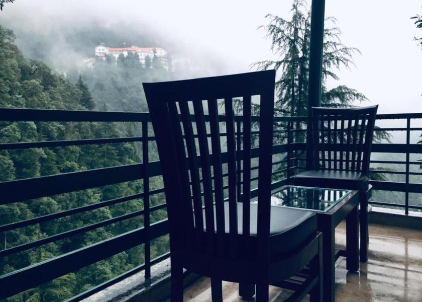 Himachal Pradesh Dalhousie lobby