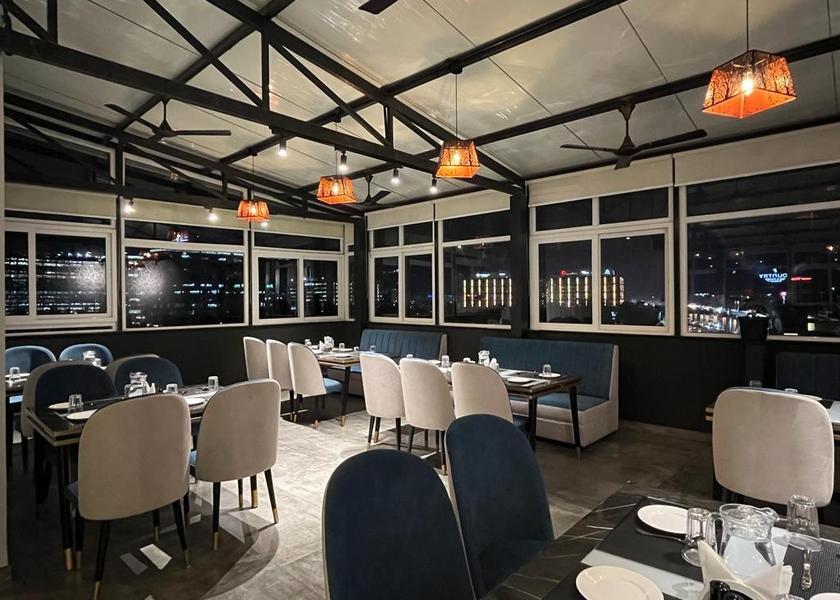 Karnataka Bangalore Food & Dining