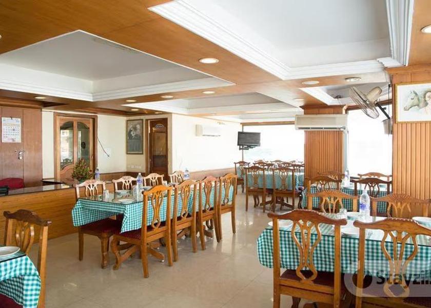 Maharashtra Nashik Food & Dining