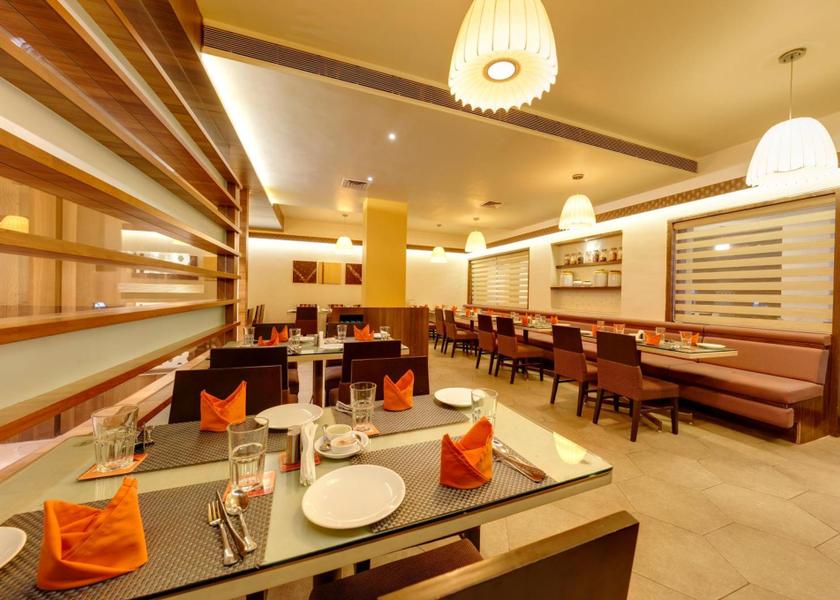 Maharashtra Kolhapur Food & Dining