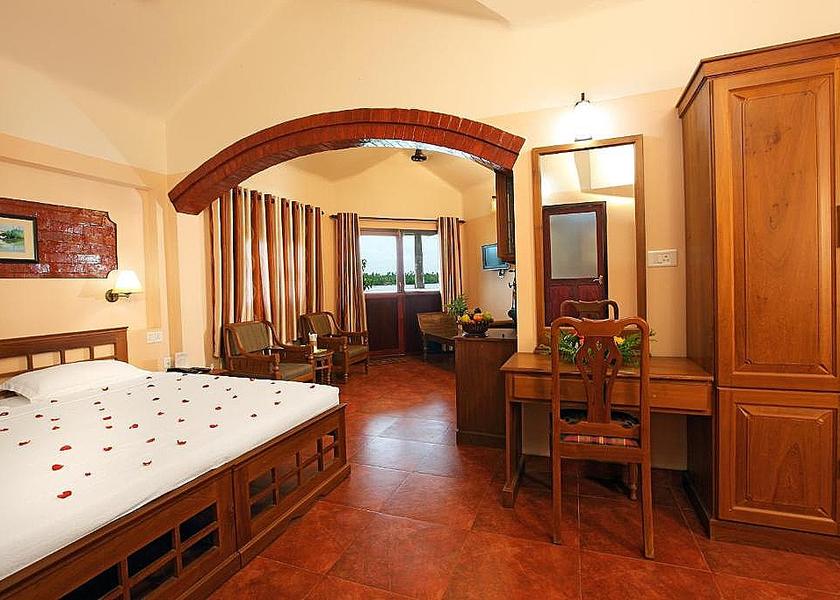 Kerala Kochi Lake Facing Duplex Villa