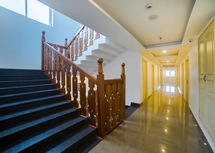 Kerala Guruvayur Public Areas