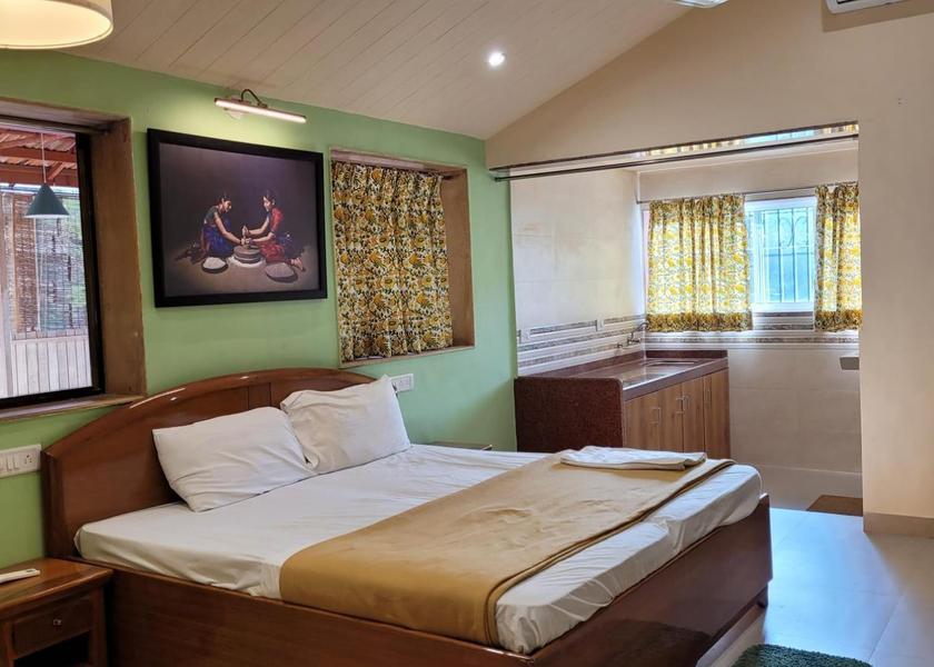 Maharashtra Matheran Standard Room