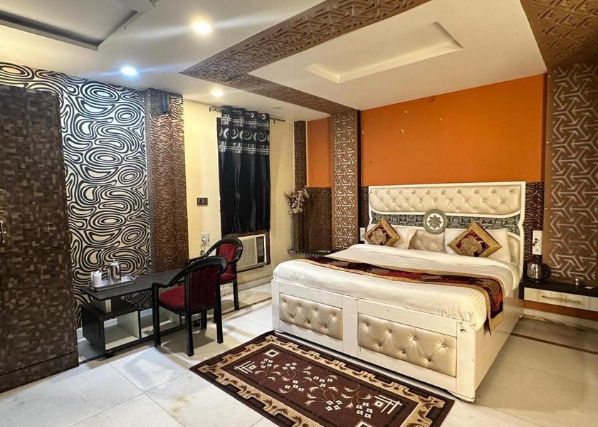 Uttar Pradesh Varanasi 1025