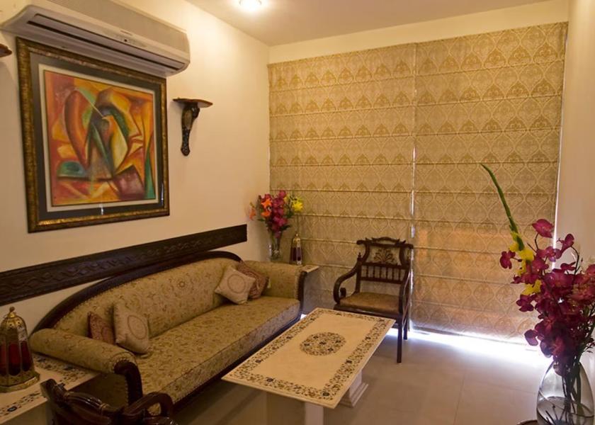 Delhi Delhi Public Areas