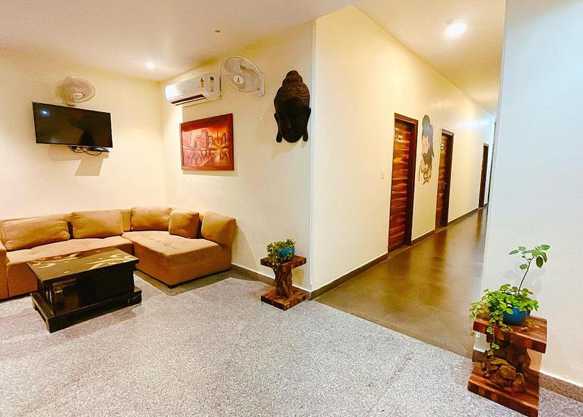 Uttarakhand Rishikesh lobby
