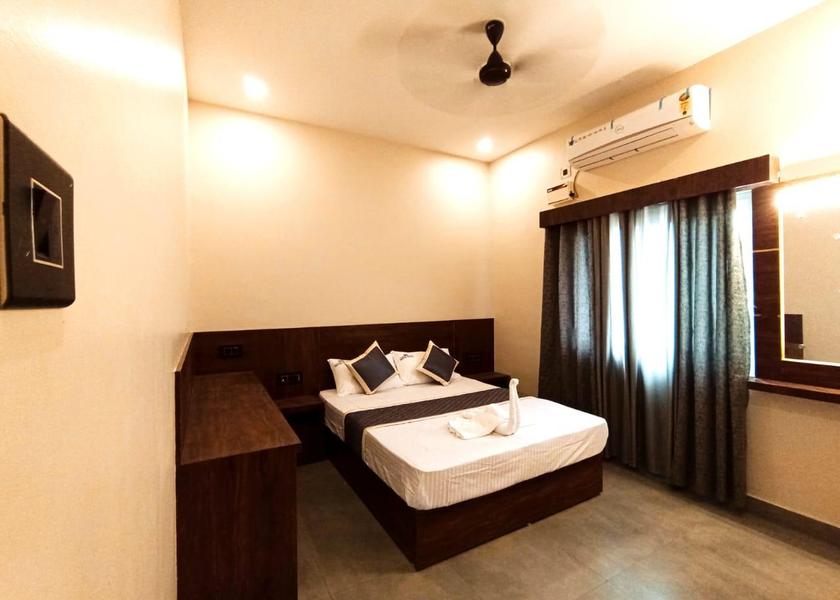 Tamil Nadu Rameswaram Deluxe Double Bed AC
