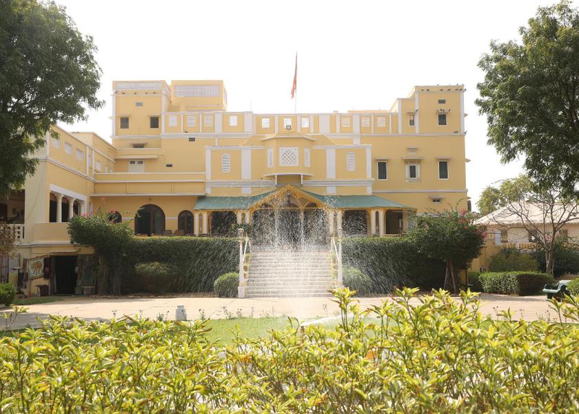 Rajasthan Nawalgarh entrance