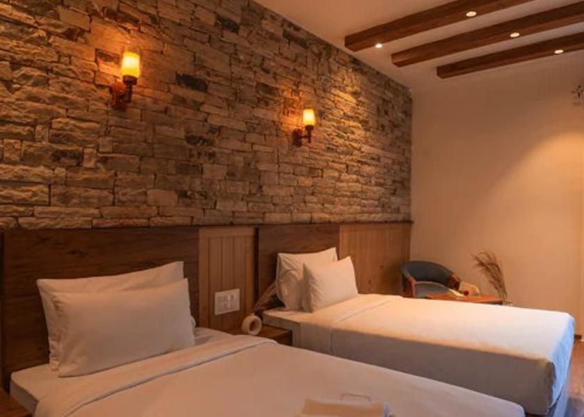 Uttarakhand Bhimtal Deluxe Twin Room Non-AC