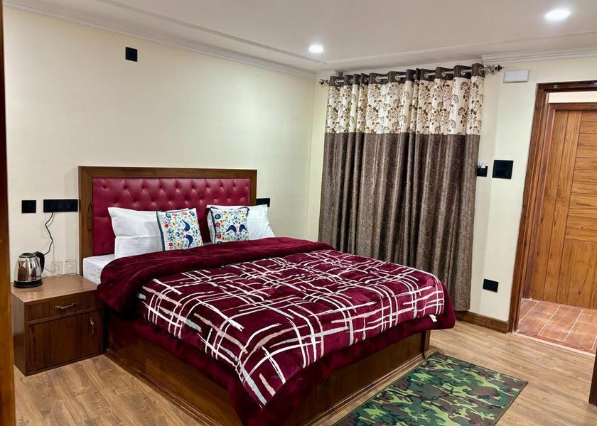 Himachal Pradesh Shimla Super Deluxe Room