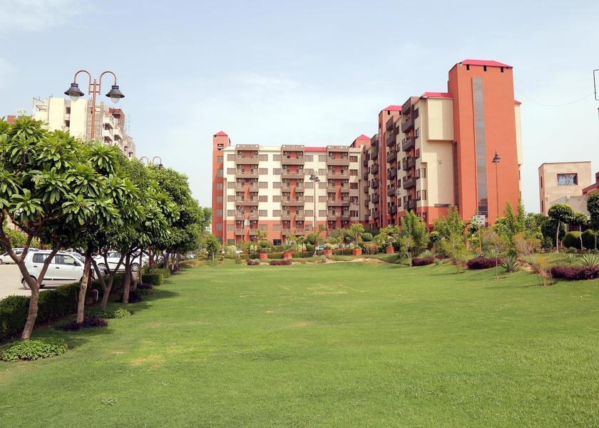 Uttar Pradesh Vrindavan exterior view