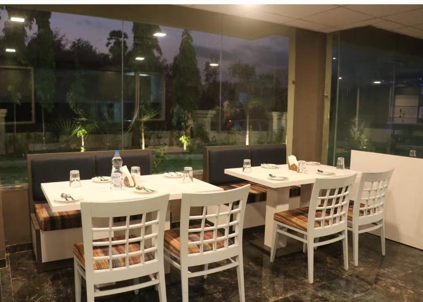 Dadra and Nagar Haveli and Daman and Diu Daman Food & Dining