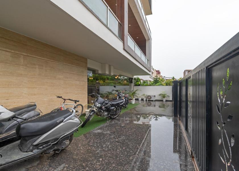 Haryana Gurugram Parking lot
