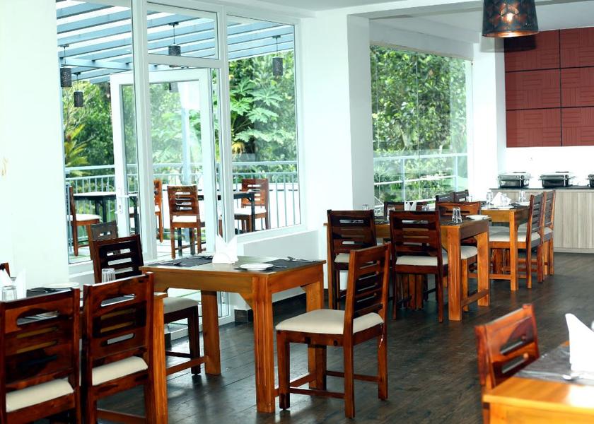 Kerala Munnar Food & Dining