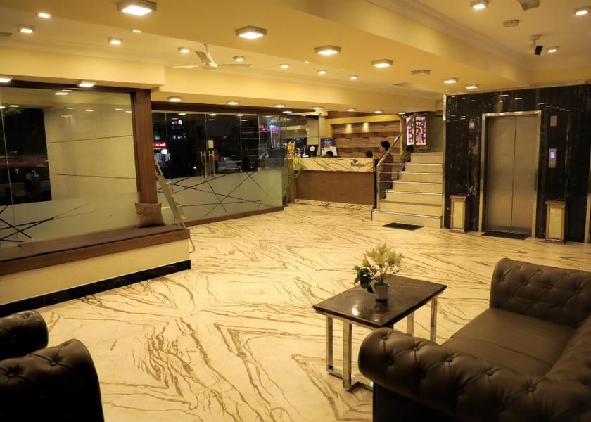 Tamil Nadu Kanchipuram executive lounge