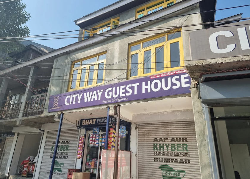 Jammu and Kashmir Srinagar Hotel Exterior